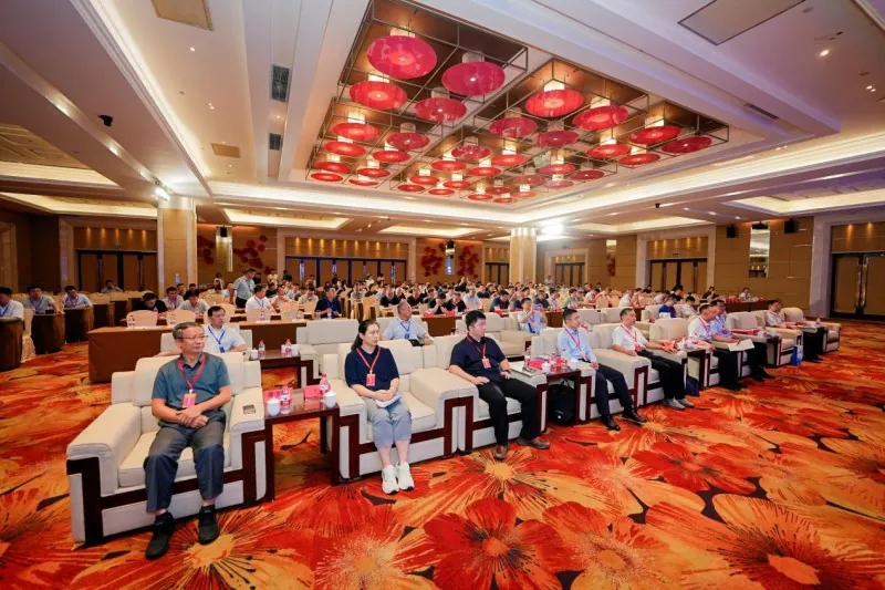 A Shandong Steel Structure Industry Association négy szakasza az új technológiai konferenciának és kiállításnak