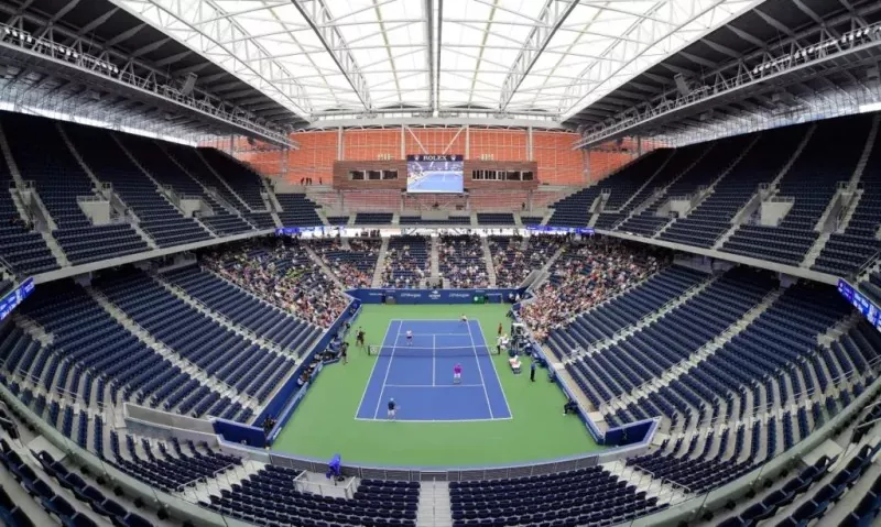 Fedett teniszstadion acélszerkezet